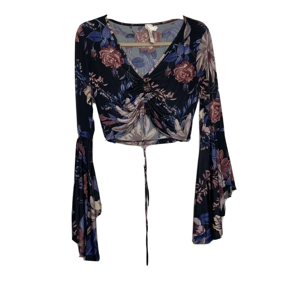 ☀️TOPIA Witchy Bell Sleeve Floral Ruched Front Tie Crop Top